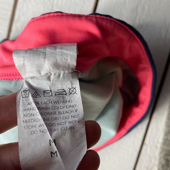 Nike Shorts - Picture 4 of 6